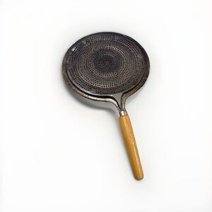 Vintage Flame Tamer Metal Diffuser 8" Round,Nice Wood Handle Gas Stove, Camp NC